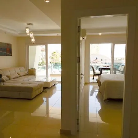 Apartmán Crystal Garden A I Alanya